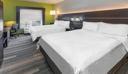 Standard Queen Room with Two Queen Beds