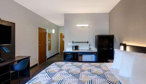 King Room - Non-Smoking