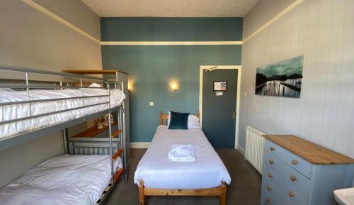 Triple Room with Shared Bathroom