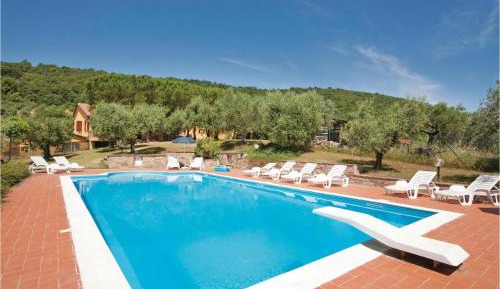 Four-Bedroom Holiday Home