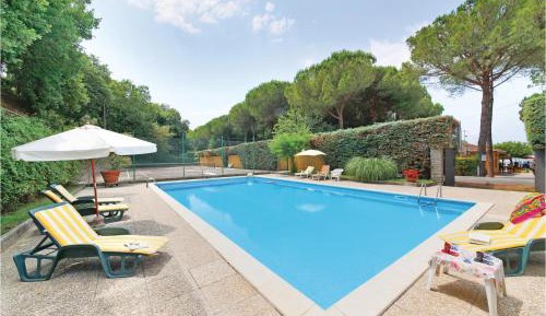 Three-Bedroom Vacation Home 