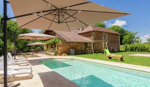 Three-Bedroom Holiday Home 