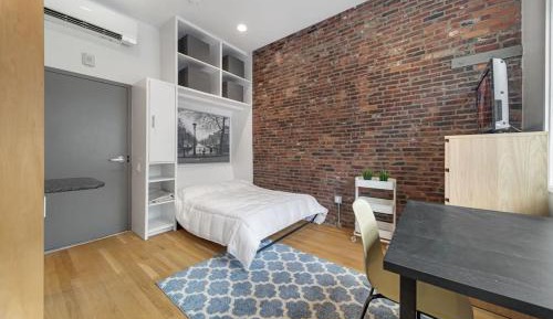 Studio Apartment