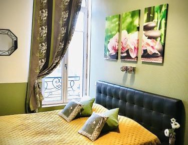 Deluxe Double Room with Bath