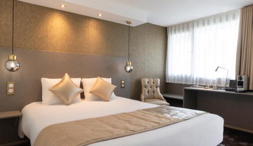  Room Elégance Queen