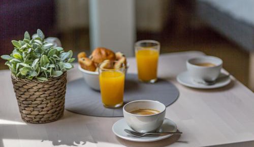 Studio with Sofa Bed