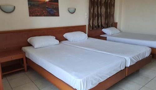 Triple Room with Balcony