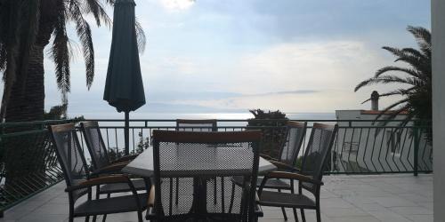 Two-Bedroom Apartment with Sea View