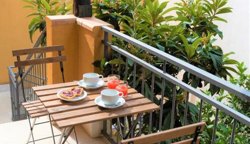 One-Bedroom Apartment with View (2 Adults)