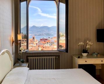 Superior Double Room with Lake View