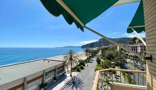 Double or Twin Room with Balcony and Sea View