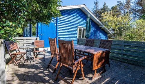 Three-Bedroom Holiday Home 