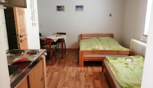 Triple Room with Private Bathroom