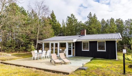 Two-Bedroom Holiday Home