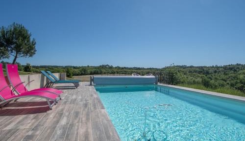 Three-Bedroom Holiday Home 