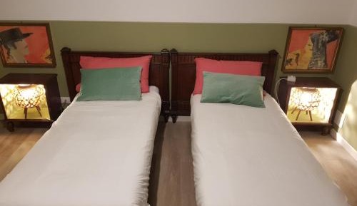 Double Room with Shared Bathroom