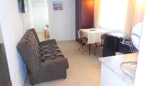 Studio - Ground Floor