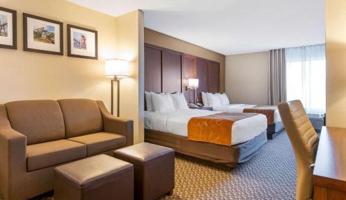 Suite with Two Queen Beds - Accessible/Non-Smoking