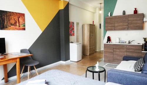 Studio Apartment