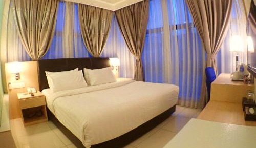 Executive King Room