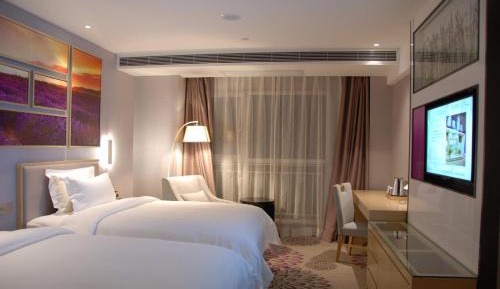 Deluxe Twin Bed Room