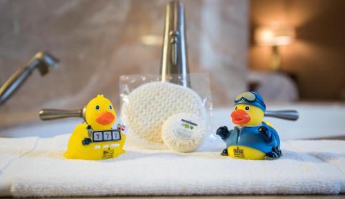 Luxury Suite with Spa Bath