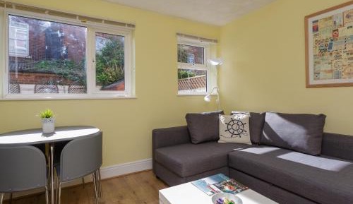 One-Bedroom Standard Apartment