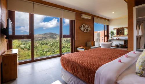 Cliff Haven Villa