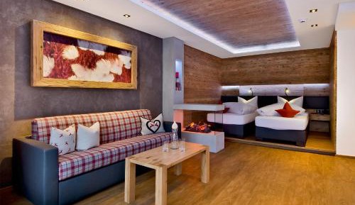 Deluxe Junior Suite