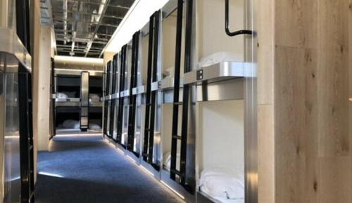 Capsule Room for Female 