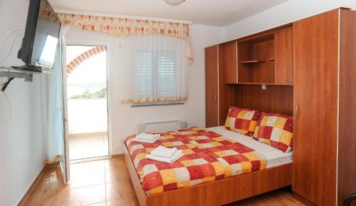 Studio with Balcony and Sea View