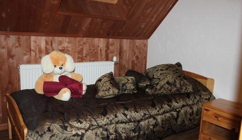 Economy Triple Room with Shared Bathroom