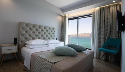 Family Room with Sea View