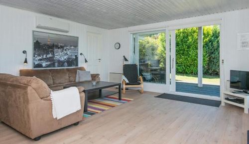 Three-Bedroom Holiday Home 