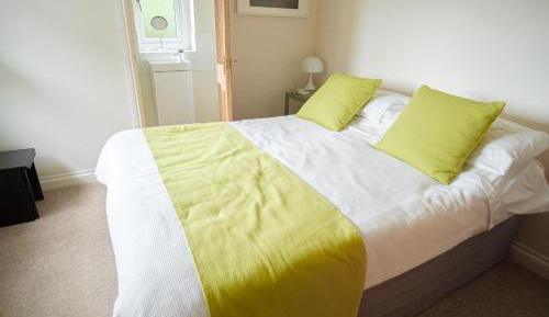 Deluxe Double Room with Shower