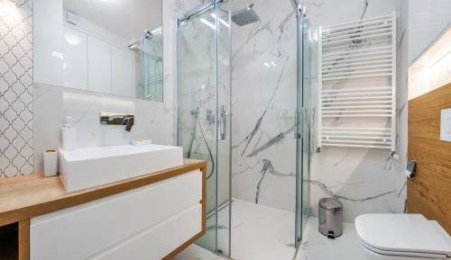 Studio Apartment with Partial Sea View