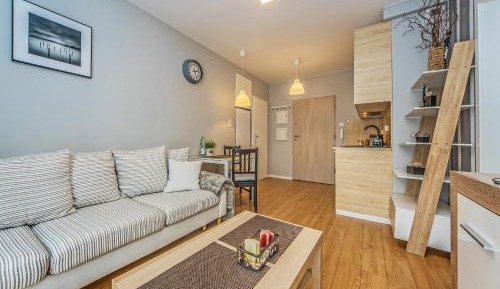 One-Bedroom Apartment with Balcony