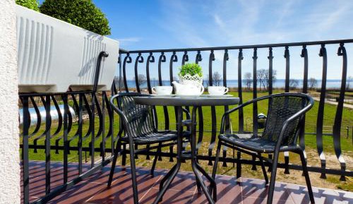Twin Room with Balcony