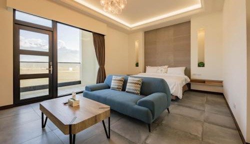 Queen Room with Balcony