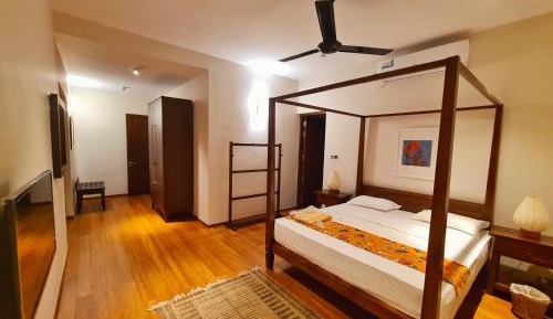 Superior Deluxe Double or Twin Room 