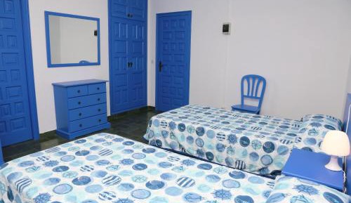 Twin Room with Private Bathroom