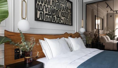 One-Bedroom Suite