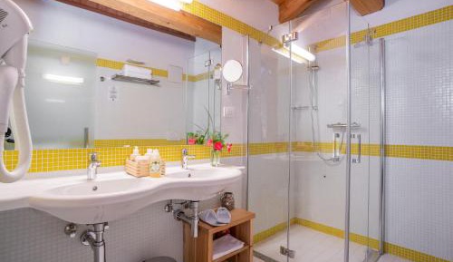 Double or Twin Room - Disability Access