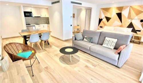 Delux Studio (2-4 Adults)