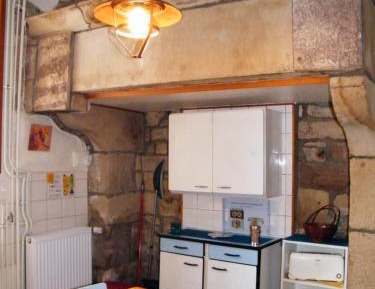 One-Bedroom Apartment ( 3 Adults)