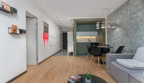 One-Bedroom Apartment