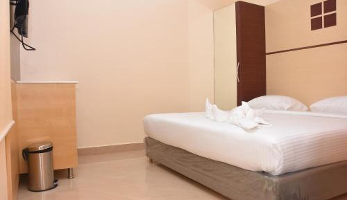 Large Double Room