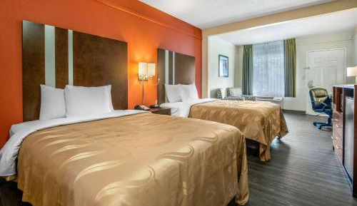 Double Room with Two Double Beds - Non-Smoking