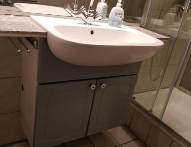 Twin Room with Bathroom