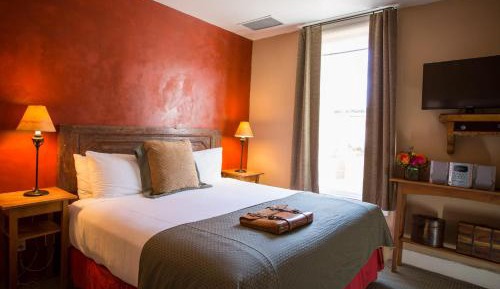 Studio with Fireplace